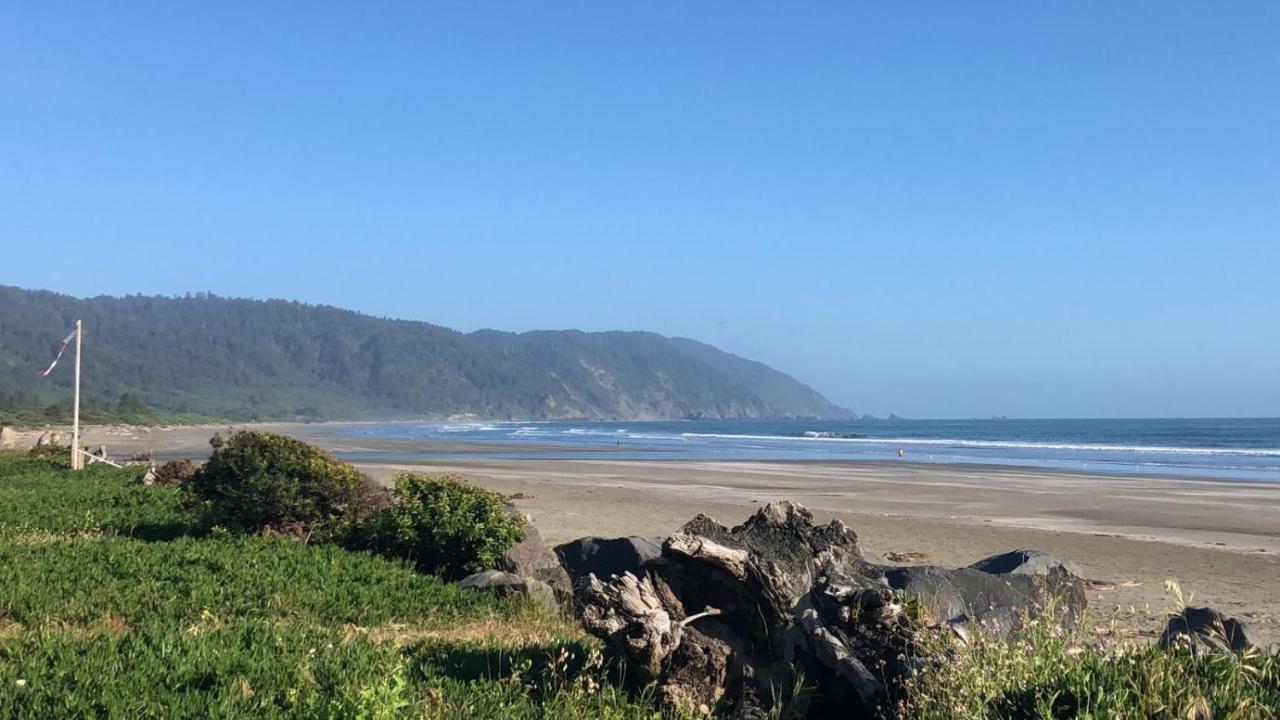 Crescent Beach Motel クレセントシティ エクステリア 写真