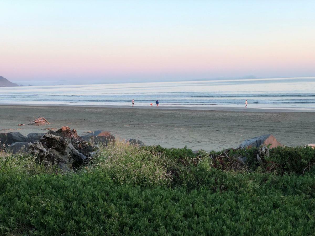 Crescent Beach Motel クレセントシティ エクステリア 写真